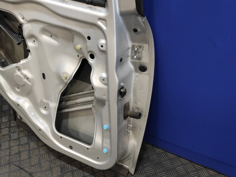 Recambio de puerta trasera izquierda para bmw mini countryman (r60) referencia OEM IAM   