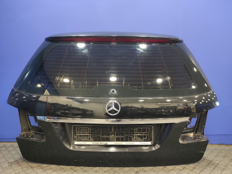 Recambio de porton trasero para mercedes-benz clase e (w212) familiar referencia OEM IAM   