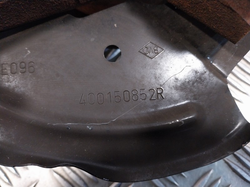 Recambio de mangueta delantera izquierda para dacia dokker 1.6 sce cat bivalent. gasolina / lpg referencia OEM IAM 400150852R  