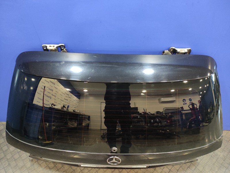 Recambio de porton trasero para mercedes-benz clase e (w212) familiar referencia OEM IAM   