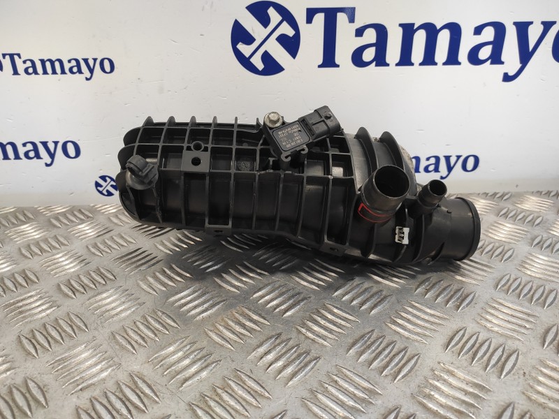 Recambio de colector admision para ford fiesta (ccn) 1.0 ecoboost cat referencia OEM IAM 1047092S01  