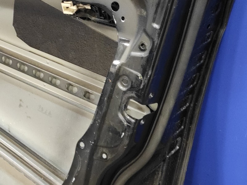 Recambio de puerta delantera derecha para mercedes-benz clase e (w212) familiar referencia OEM IAM   
