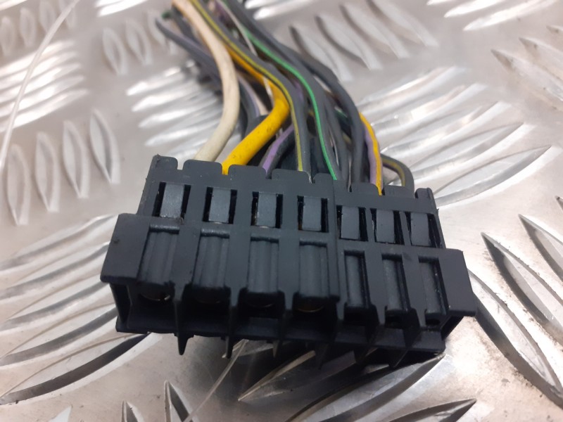 Recambio de mando limpia para mercedes-benz clase c (w201) berlina 2.0 referencia OEM IAM   