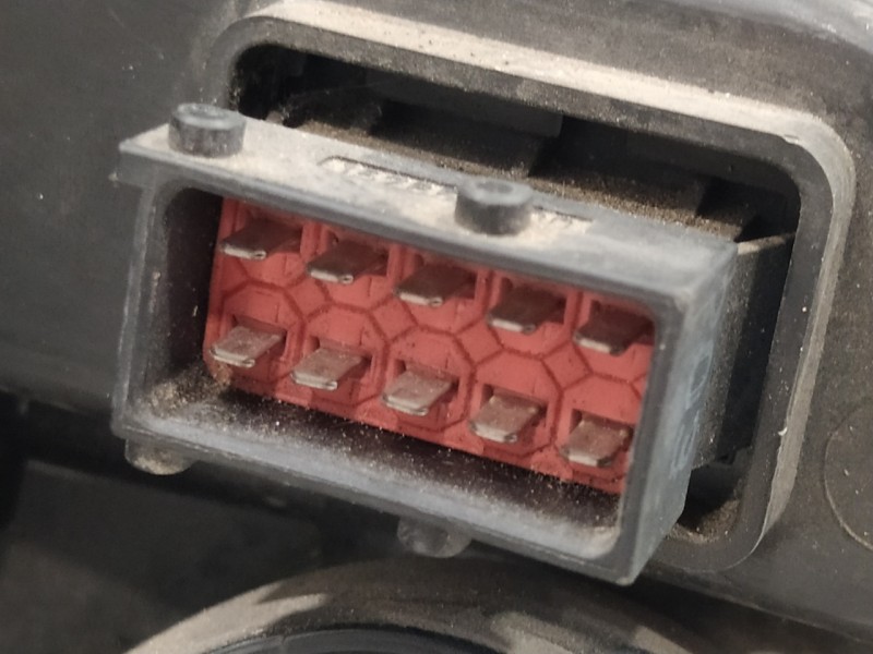 Recambio de faro izquierdo para opel signum 3.0 v6 cdti cat (y 30 dt / lb5) referencia OEM IAM   
