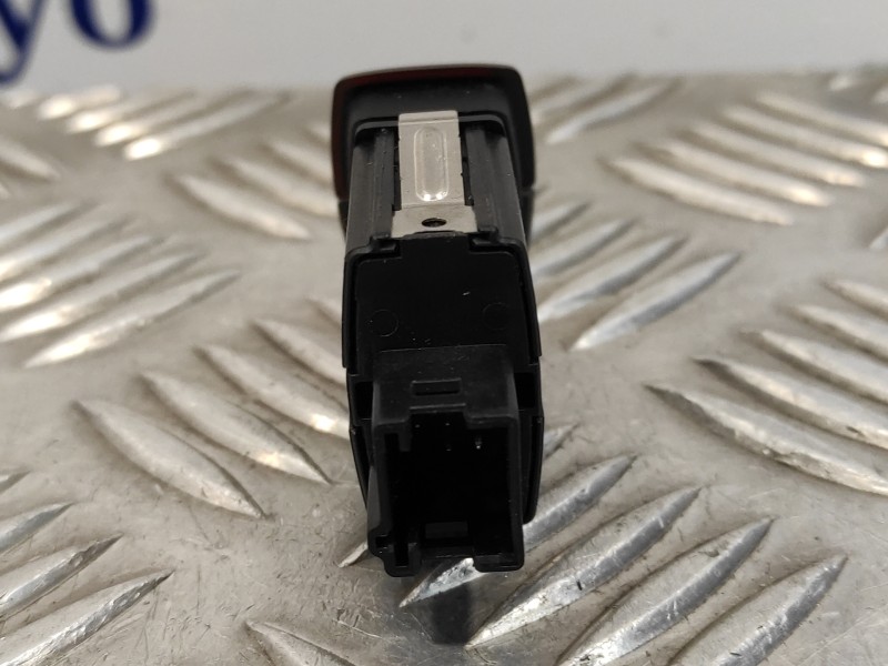 Recambio de warning para bmw serie 1 lim f21 ac referencia OEM IAM   