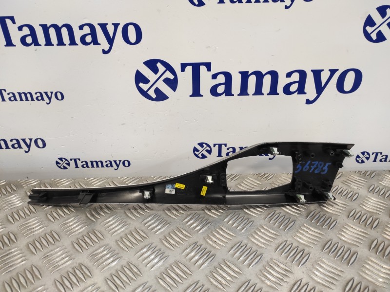 Recambio de moldura para bmw serie 1 lim f21 ac referencia OEM IAM   