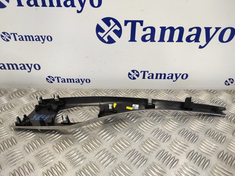 Recambio de moldura para bmw serie 1 lim f21 ac referencia OEM IAM   