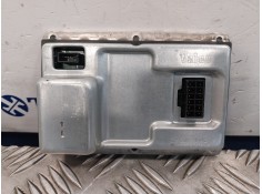 Recambio de centralita faros xenon para chrysler 300 c referencia OEM IAM 89032133  