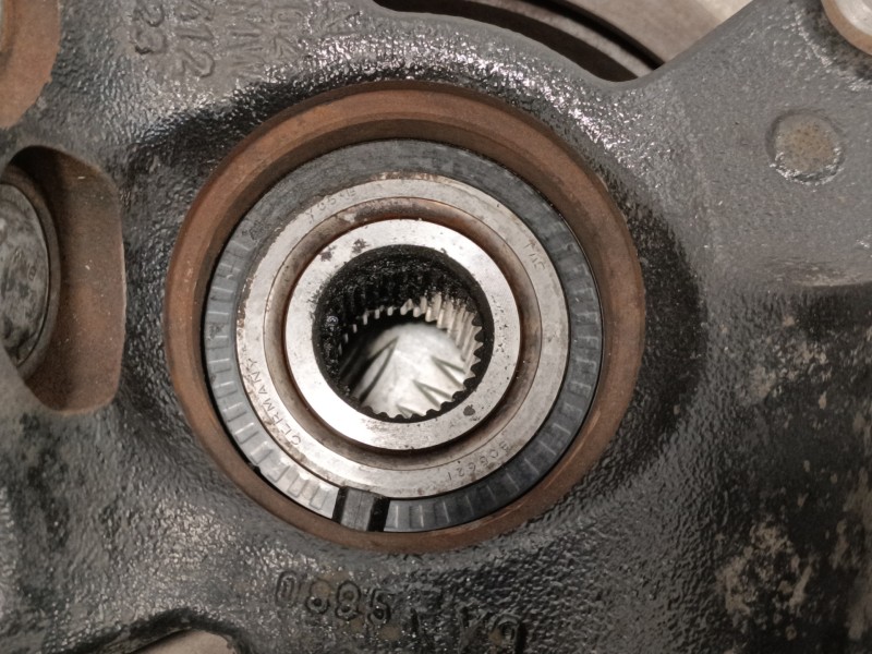 Recambio de mangueta delantera izquierda para bmw x3 (e83) 3.0 turbodiesel referencia OEM IAM   