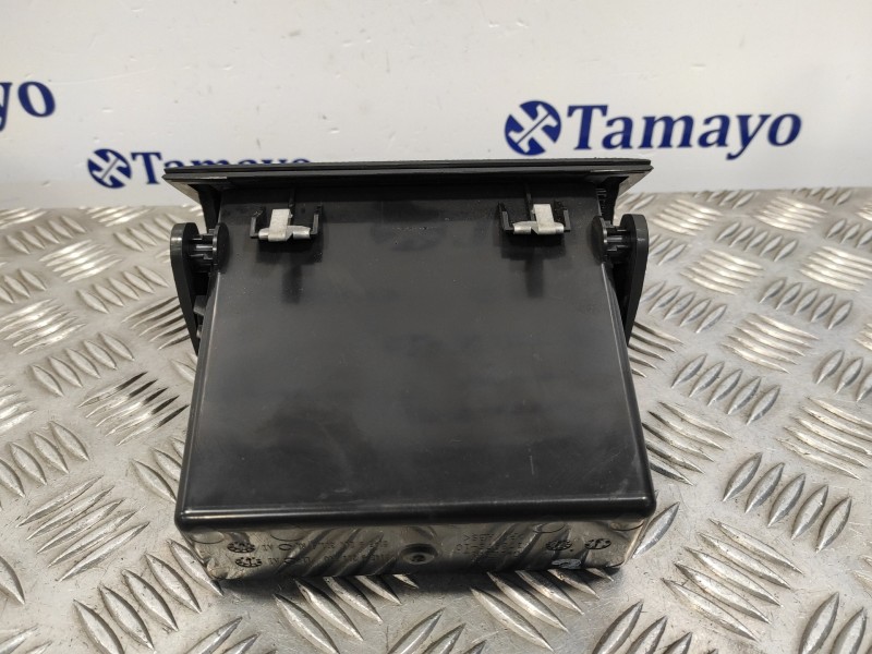 Recambio de guantera para bmw serie 1 lim f21 ac referencia OEM IAM  17397510 514592113119