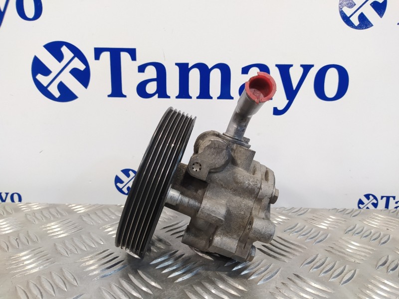 Recambio de bomba direccion para ford fiesta (cbk) 1.4 tdci cat referencia OEM IAM 2S6C3A696DD  