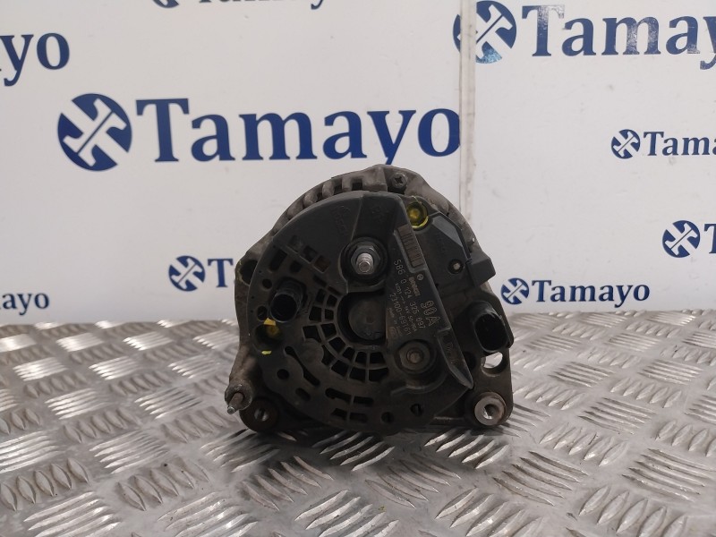 Recambio de alternador para nissan cabstar 01.04 referencia OEM IAM 0124325097  2310069T61