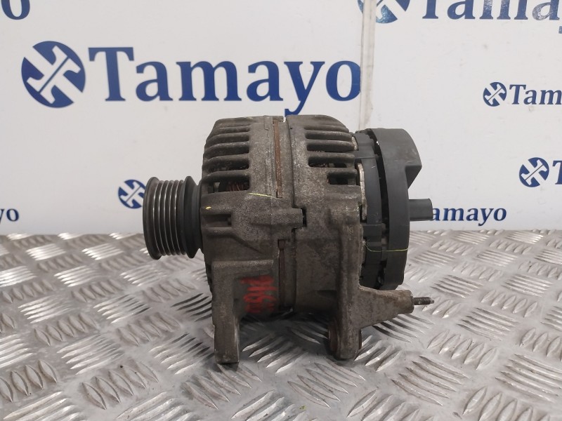 Recambio de alternador para nissan cabstar 01.04 referencia OEM IAM 0124325097  2310069T61