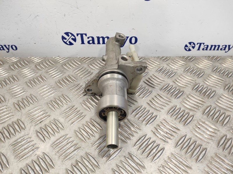 Recambio de bomba freno para mercedes-benz viano (w639) 2.1 cdi cat referencia OEM IAM A0004316901  