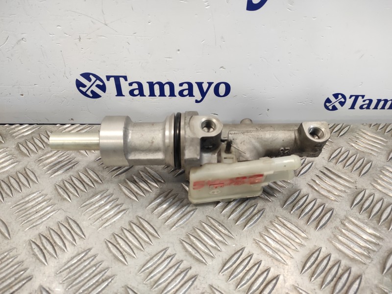 Recambio de bomba freno para mercedes-benz viano (w639) 2.1 cdi cat referencia OEM IAM A0004316901  
