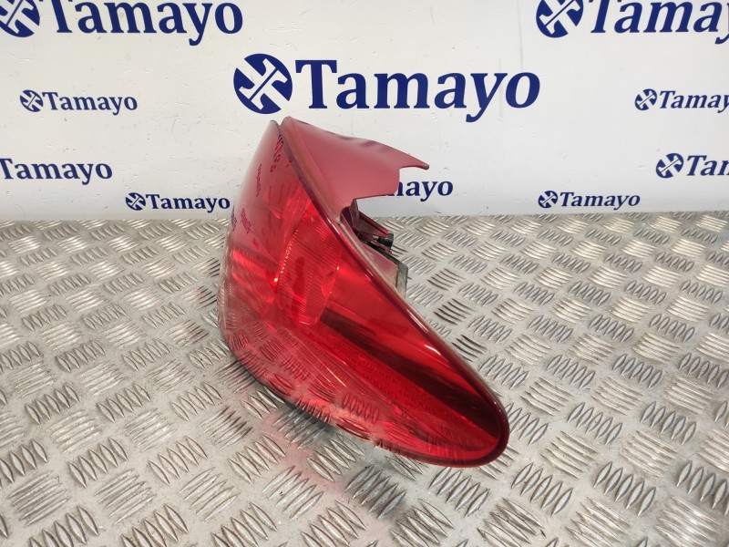 Recambio de piloto trasero derecho para peugeot 207 referencia OEM IAM 9649986580  