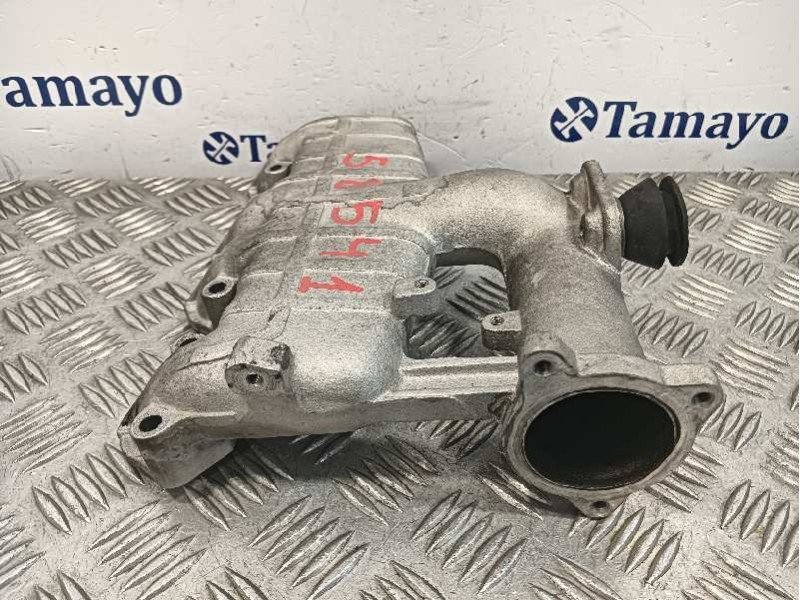 Recambio de colector admision para volkswagen polo (9n1) referencia OEM IAM 038129713J  