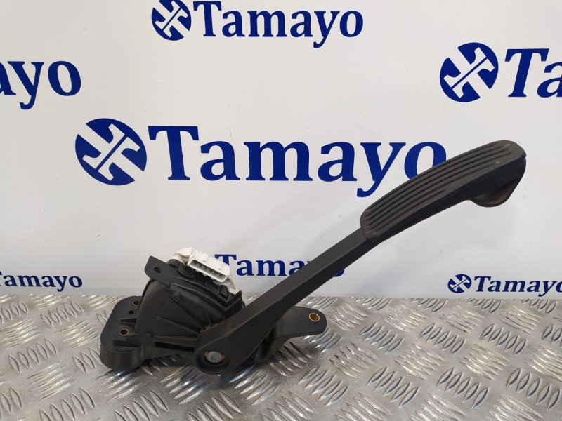 Recambio de potenciometro pedal para volvo xc90 2.4 diesel cat referencia OEM IAM 6PV00853716  30683520