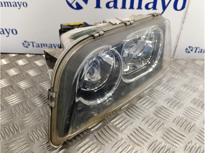 Recambio de faro izquierdo para volvo v40 familiar referencia OEM IAM 30899884  1AL24700231