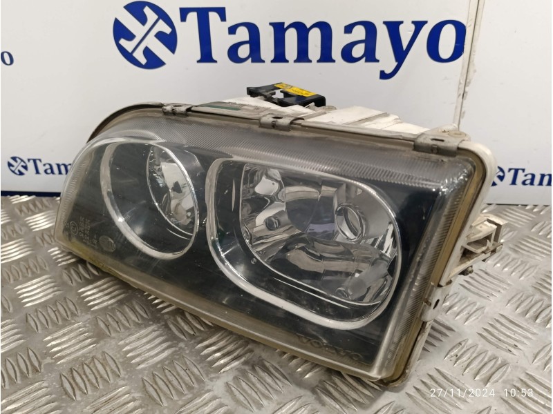Recambio de faro izquierdo para volvo v40 familiar referencia OEM IAM 30899884  1AL24700231