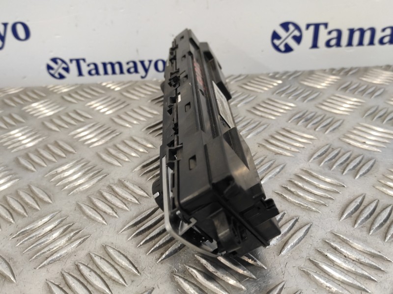 Recambio de mando climatizador para bmw serie 1 lim f21 ac referencia OEM IAM   