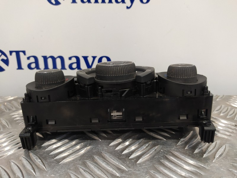 Recambio de mando climatizador para peugeot 308 sw referencia OEM IAM 96850724XT  