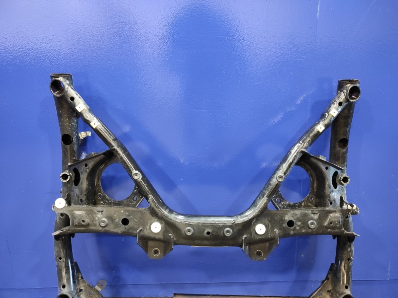 Recambio de puente delantero para bmw serie 1 lim f21 ac referencia OEM IAM   