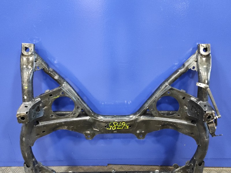 Recambio de puente delantero para bmw serie 1 lim f21 ac referencia OEM IAM   