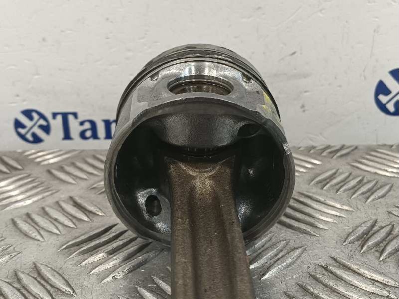 Recambio de piston para citroën c4 lim. referencia OEM IAM BH02  
