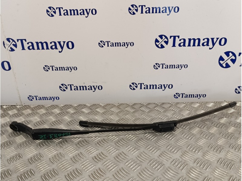 Recambio de brazo limpia delantero izquierdo para peugeot 308 1.6 blue-hdi fap referencia OEM IAM 97036203  