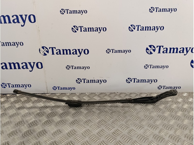 Recambio de brazo limpia delantero izquierdo para peugeot 308 1.6 blue-hdi fap referencia OEM IAM 97036203  
