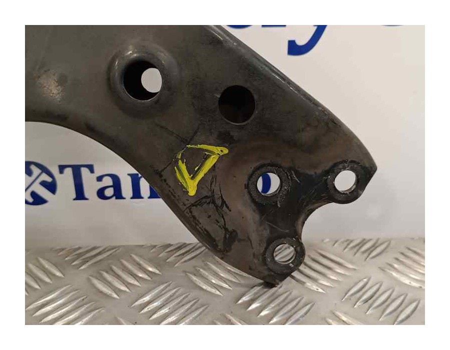 Recambio de brazo suspension inferior delantero derecho para toyota prius (nhw30) 1.8 16v cat referencia OEM IAM   