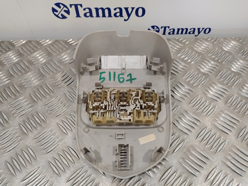 Recambio de luz interior para peugeot 308 sw referencia OEM IAM 9681370177  