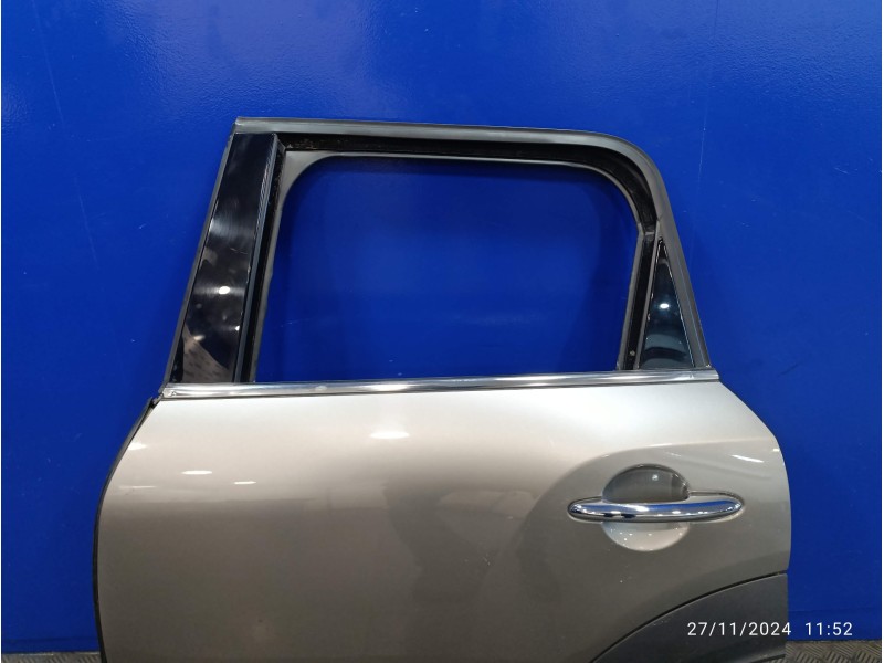 Recambio de puerta trasera izquierda para mini countryman (f60) referencia OEM IAM   