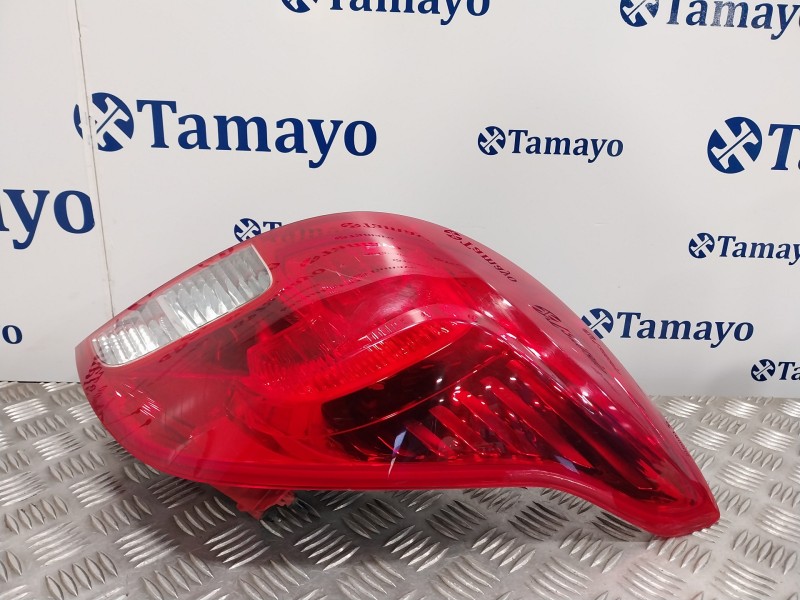 Recambio de piloto trasero derecho para opel mokka 1.6 cdti dpf referencia OEM IAM 42435942  