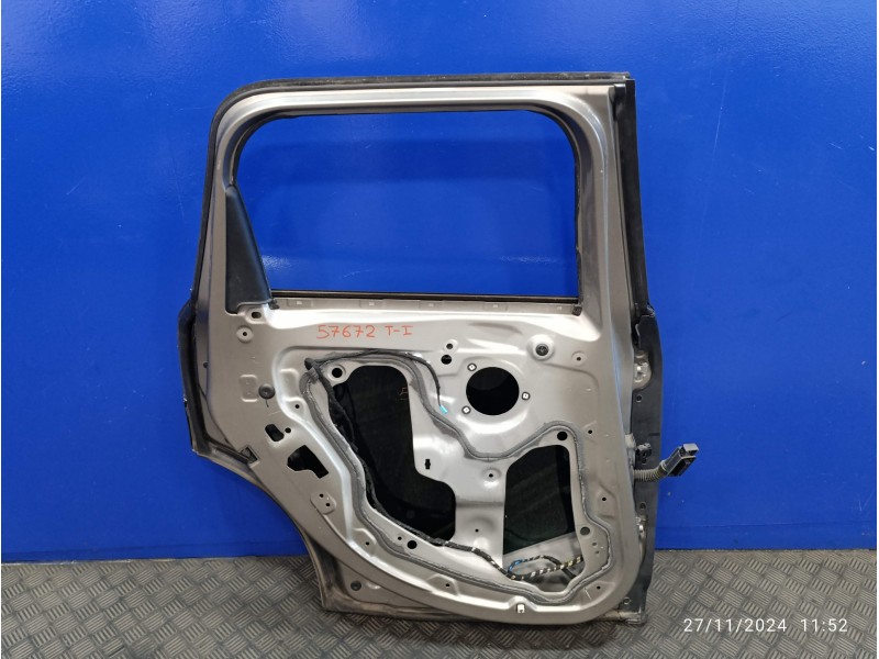 Recambio de puerta trasera izquierda para mini countryman (f60) referencia OEM IAM   