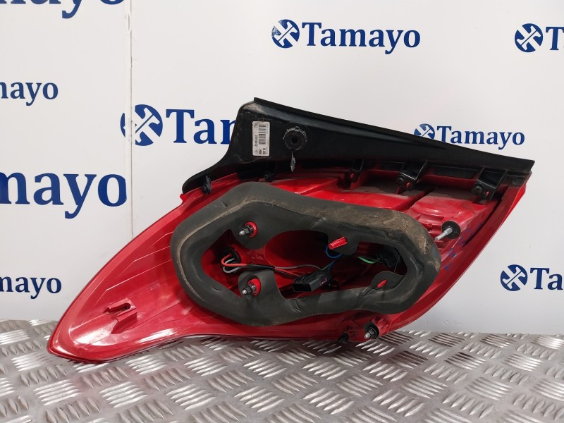 Recambio de piloto trasero derecho para opel mokka 1.6 cdti dpf referencia OEM IAM 42435942  