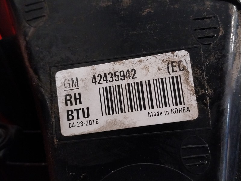 Recambio de piloto trasero derecho para opel mokka 1.6 cdti dpf referencia OEM IAM 42435942  