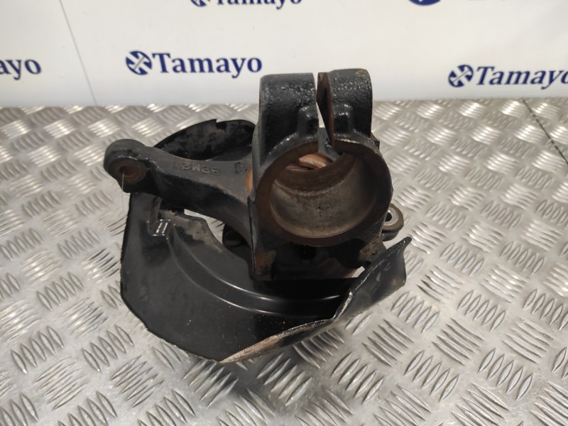 Recambio de mangueta delantera derecha para mazda 3 lim. (bl) 2.2 turbodiesel cat referencia OEM IAM BBM21  