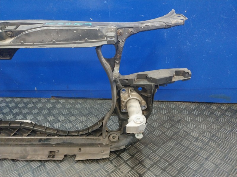 Recambio de panel frontal para audi a4 avant (8e) referencia OEM IAM   8E0959651B