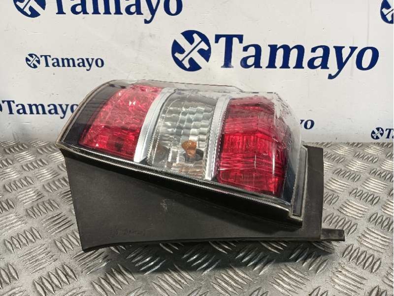 Recambio de piloto trasero izquierdo para toyota iq referencia OEM IAM   