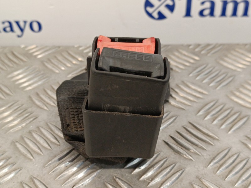 Recambio de enganche cinturon trasero izquierdo para renault kangoo (f/kc0) 1.2 referencia OEM IAM   