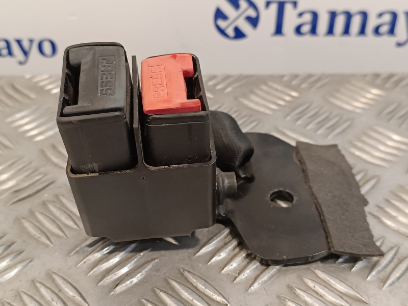 Recambio de enganche cinturon trasero izquierdo para renault kangoo (f/kc0) 1.2 referencia OEM IAM   