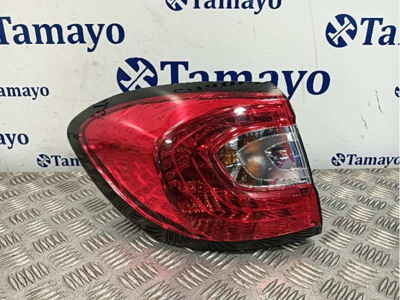 Recambio de piloto trasero izquierdo para renault captur referencia OEM IAM 265558548R  