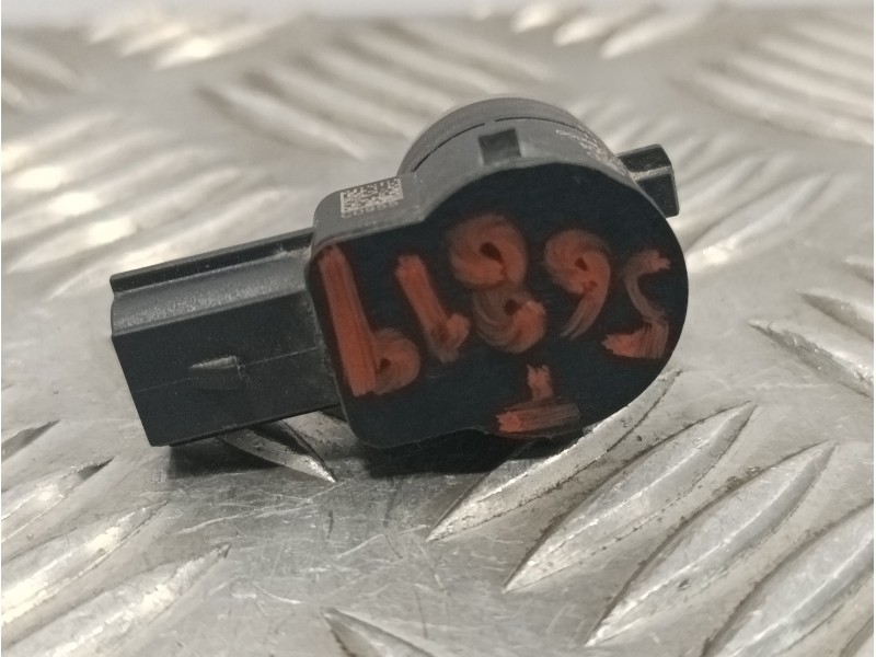 Recambio de sensor aparcamiento trasero para opel mokka 1.6 cdti dpf referencia OEM IAM 13326235  0263013080