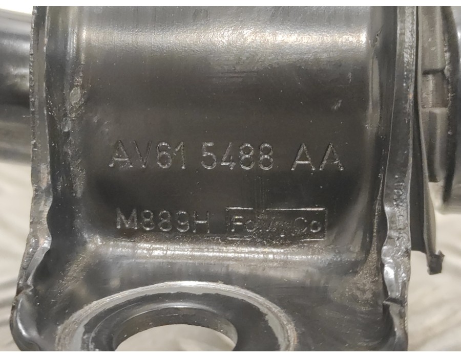 Recambio de barra estabilizadora delantera para ford transit connect 1.5 tdci cat referencia OEM IAM DV615482BAA  