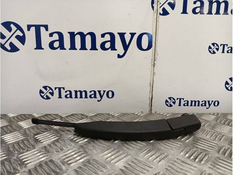 Recambio de brazo limpia trasero para mini countryman (f60) referencia OEM IAM 738973102  W000068482