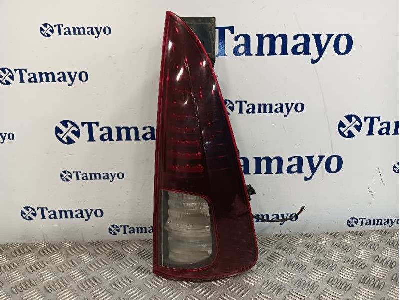 Recambio de piloto trasero derecho para renault espace iv (jk0) referencia OEM IAM 8200394724  