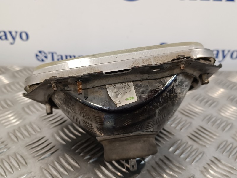 Recambio de faro izquierdo para chrysler jeep cherokee (j) 2.5 turbodiesel referencia OEM IAM 7270007  