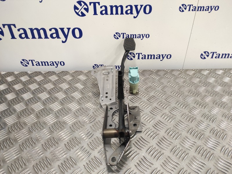 Recambio de pedal freno para ford transit connect 1.5 tdci cat referencia OEM IAM AV612467AF  BQ6FACJ